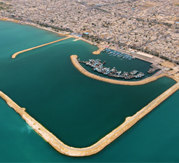 احداث موج شکن های توسعه بندر کنگان